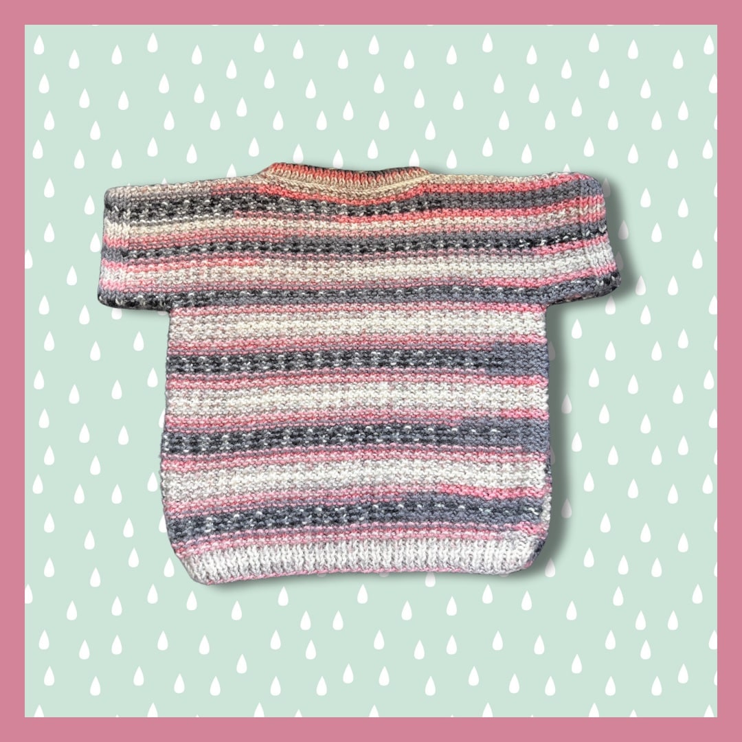 Grey and pink striped short-sleeve sweater