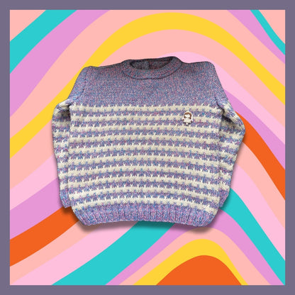 Kids sweater in purple and white