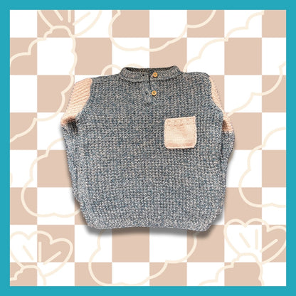 Buttoned collar sweater with pocket