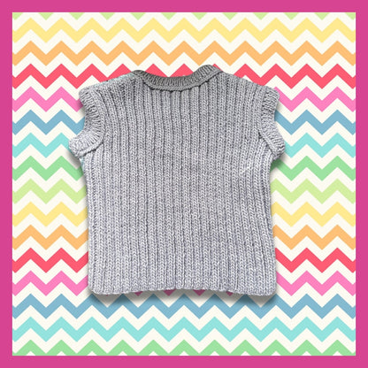 Sleeveless sweater with blue, white, gray