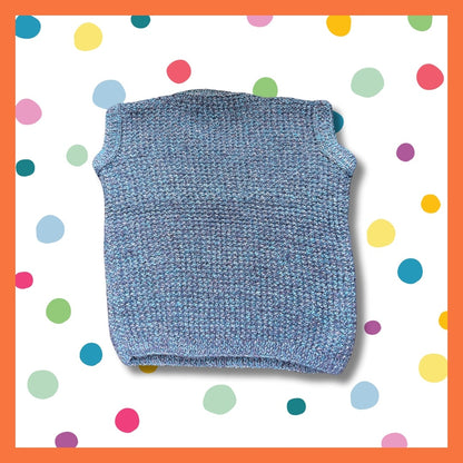 Sleeveless sweater with blue tones